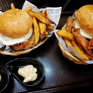Eat Me Burger & Steak