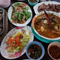 เมนูของร้าน น่องลายจุ่มเเซ่บ
