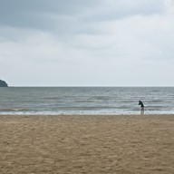 ชายหาดแหลมสิงห์