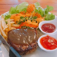 Monika Cafe กบินทร์บุรี