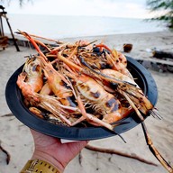 บ้านชมตะวัน