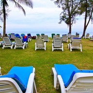 หาดเขาหลัก