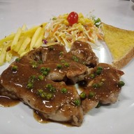 เมนูของร้าน สเต็กสีส้ม