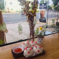 station 89 (Coffee Tea and juice)