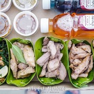 Here Dolce - เฮียดอยซ์หมูไม่มัน หมูทอดรสเด็ดไร้น้ำมัน