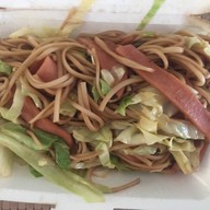 เมนูของร้าน เจ๊อ้วน แชมป์ราดหน้าเยาวราช