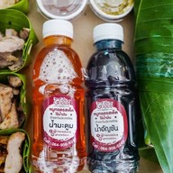 Here Dolce - เฮียดอยซ์หมูไม่มัน หมูทอดรสเด็ดไร้น้ำมัน