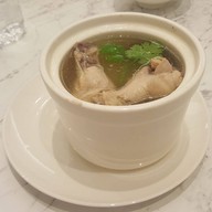 ซุปปีกไก่มะนาวดอง (65 บาท)