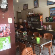 บรรยากาศ ราดหน้าราโด สาขาใหม่ (โกอ้วน) หาดใหญ่