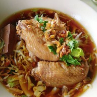 เมนูของร้าน ก๋วยเตี๋ยวไก่ตุ๋น(เครื่องยาจีน) ตระกูลเจี่ย