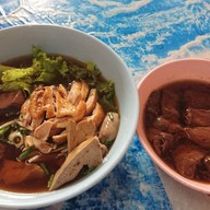 เมนูของร้าน ร้านก๋วยเตี๋ยวเป็ดเจ๊รีย์คอนแวนต์(เจ้าเก่า)