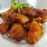 เมนูของร้าน ใบตาล