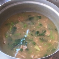 เมนูของร้าน ราดหน้าราโด สาขาใหม่ (โกอ้วน) หาดใหญ่