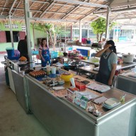 บรรยากาศ กุ้งอบ ชูชกยิ้ม เขาย้อย