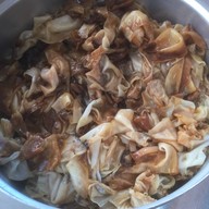 เมนูของร้าน ราดหน้าราโด สาขาใหม่ (โกอ้วน) หาดใหญ่