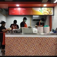 ผัดไทยการบิน ชั้น G สุพรีมคอมเพล็กซ์