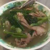 เมนูของร้าน ราดหน้าราโด สาขาใหม่ (โกอ้วน) หาดใหญ่