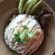 กุลริสา ข้าวมันไก่