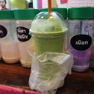 ระเบียงน้ำ-ชานมไข่มุก