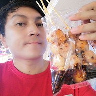 ลูกชิ้นปิ้งนายตรี