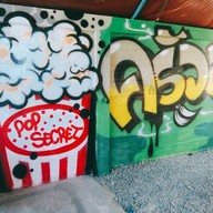 หน้าร้าน ครัวอิ่มอร่อย ข้าวต้ม1บาท