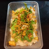 เจ้าจุก ข้าวหมูทอด(ข้าวห่อ 35 บาท) เตาปูน