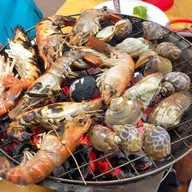 ตั้งเตาซีฟู้ด ตลาดหลังเดอะมอลล์โคราช