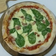 Grazie Pizza Pasta