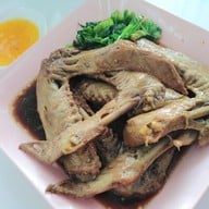 เมนูของร้าน ก๋วยเตี๋ยวเป็ดฮ่องเต้(หน้าวัดยางประตู2)