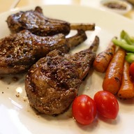 เมนูของร้าน TuuYenn