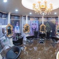 Zahara Salon Bangkok สุขุมวิท 13