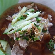 ก๋วยเตี๋ยวป้าอี๊ด