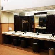 บรรยากาศ Fitness First The Mall Tahpra