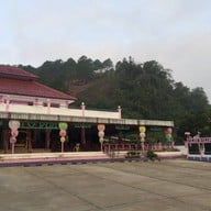 อุ้มเปี้ยม