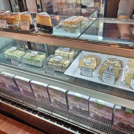 บรรยากาศ ลิตเติลโฮมเบเกอรี่ Center One