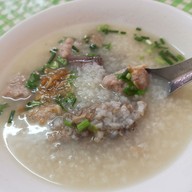 กาแฟมนต์วัดกลาง(ริมสระน้ำ)