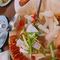 เมนูของร้าน ก๋วยเตี๋ยวต้มยำไข่หวานป่าตอง @สามกอง