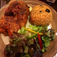 เมนูของร้าน Piri Piri Flaming Chicken เทอมินอล 21