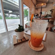 เมนูของร้าน Ploy's Cafe Thailand พระราม 6