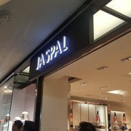Jaspal Outlet ซีคอนสแควร์