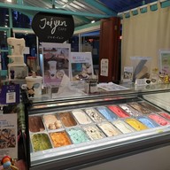 Jaiyen CAFE' ทองหล่อ 13