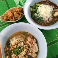 ก๋วยเตียวอยุธยา 2พี่น้อง