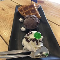 เมนูของร้าน ดีนาย D9 Cafe & Bistro