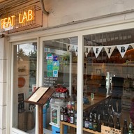 FEAT LAB ราชเทวี