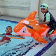 บรรยากาศ White House Sport Club