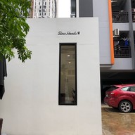 หน้าร้าน Slowhands.cafe