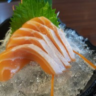 เมนูของร้าน Kouen Sushi Bar The Sense ปิ่นเกล้า