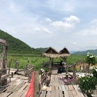 บ้านห้อยขา
