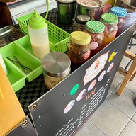 ครัวคุณศรี  อาหารตามสั่ง สวัสดิการกลางกองทัพบก