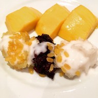 เมนูของร้าน STELLA PALACE 79th Fl. Baiyoke Sky Hotel